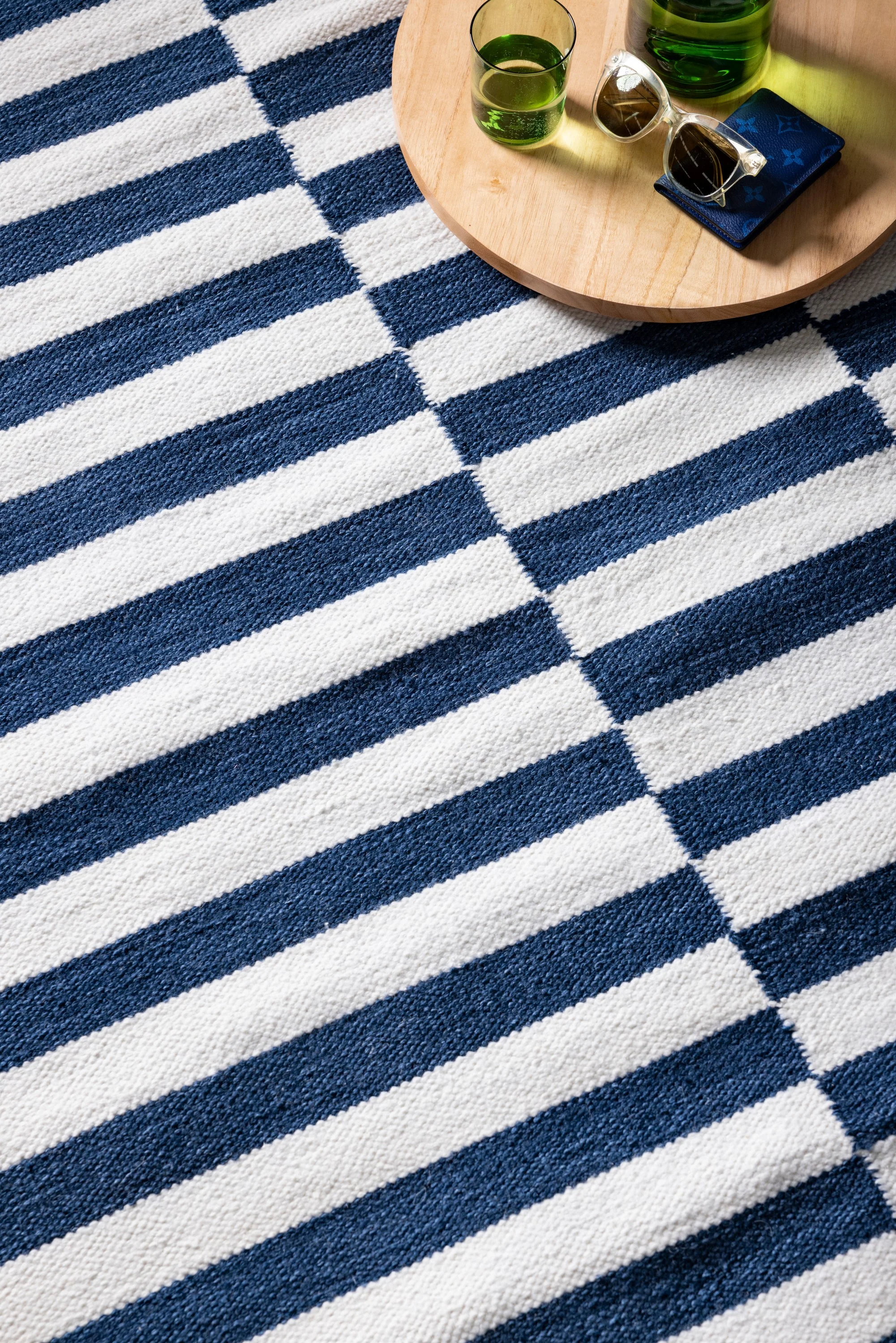 Bayliss Regatta 200 x 300cm Rug - Blue - Image 2
