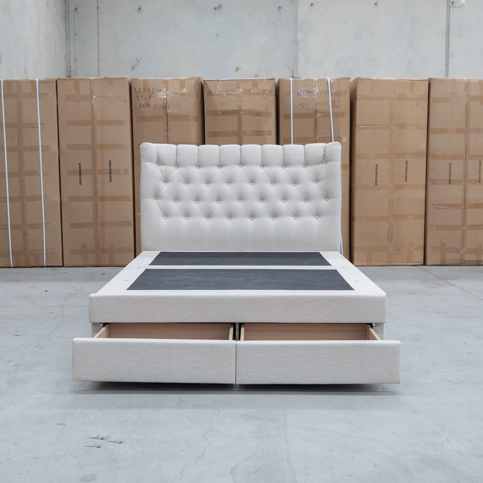 Blake King Upholstered Gas Lift Storage Bed - Oat White - Image 32