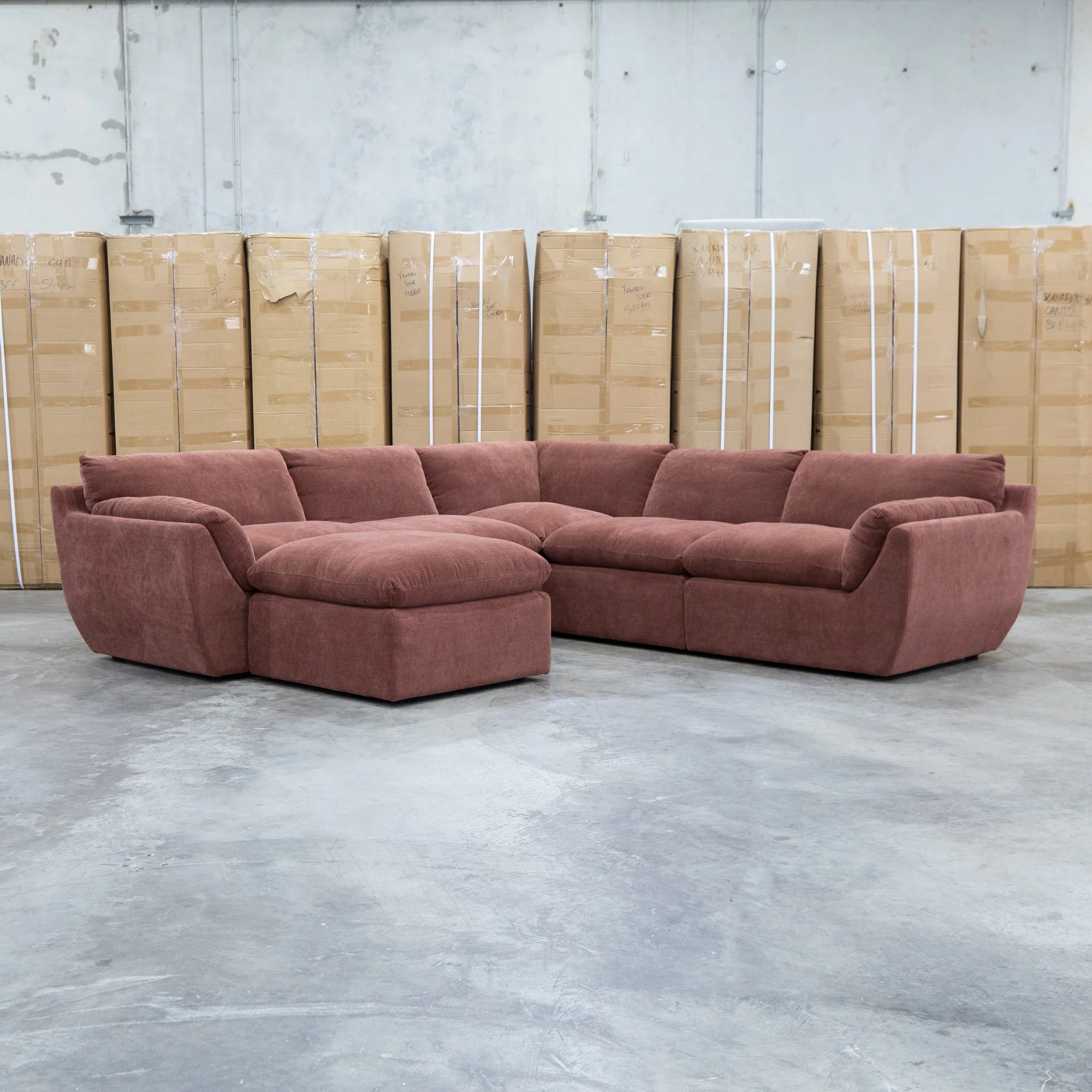 Bradford Modular Corner Lounge with Ottoman - Chestnut - Image 6