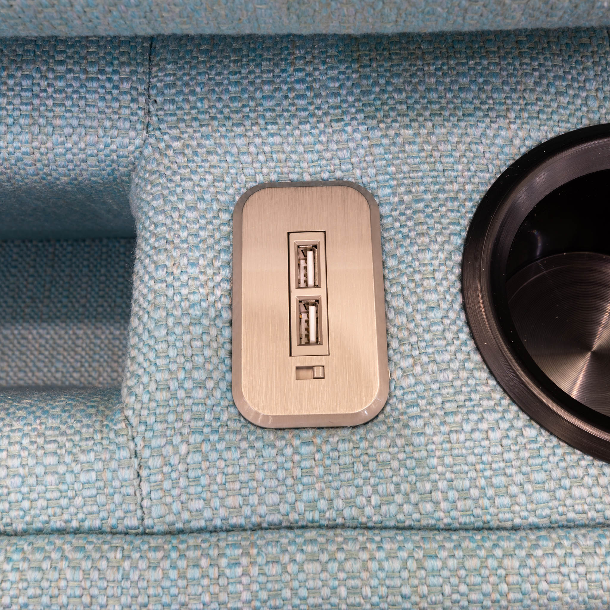 East Town Deep Seat Two Seat Lounge - Hayman - Image 9