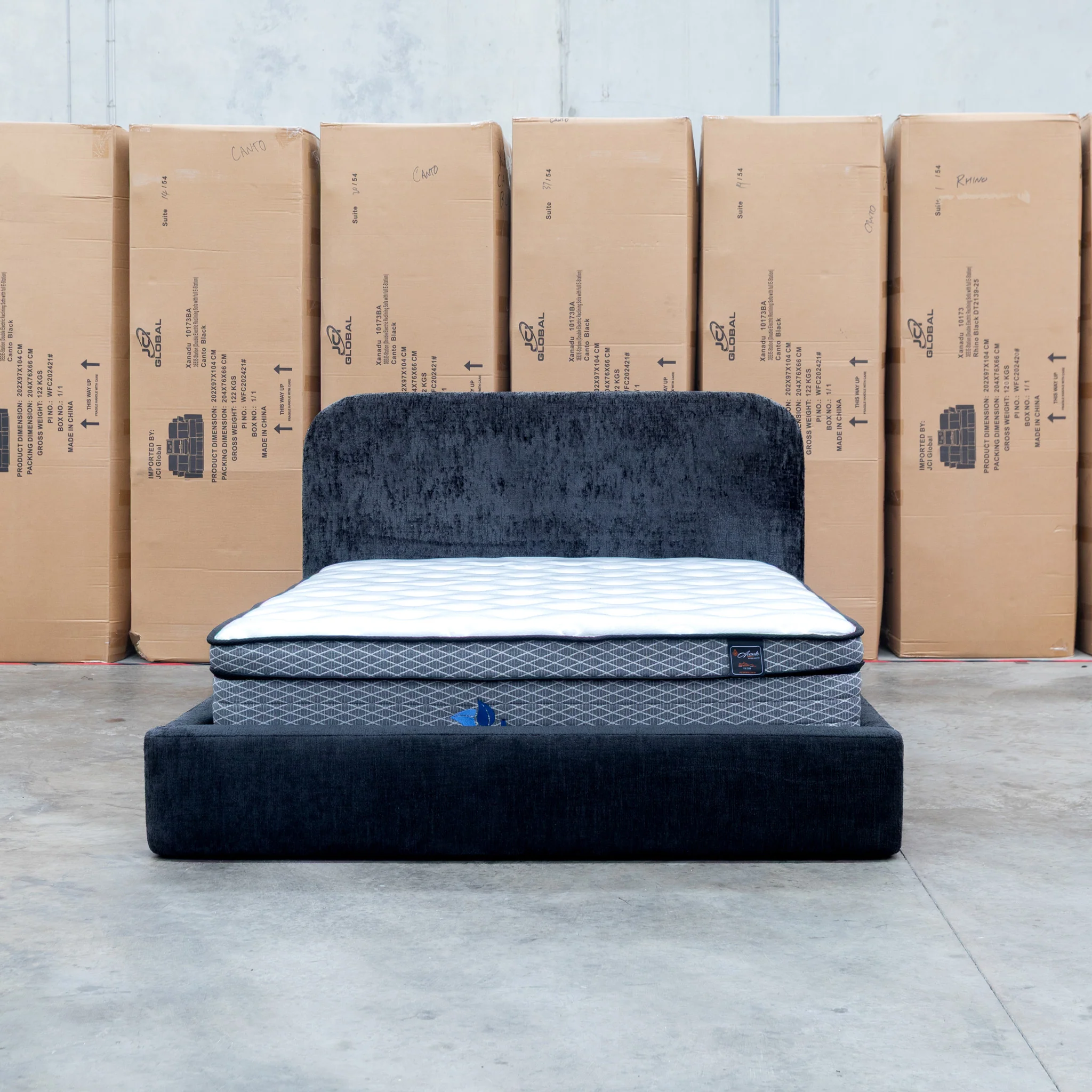 Elm Double Upholstered Bed - Black - Image 3