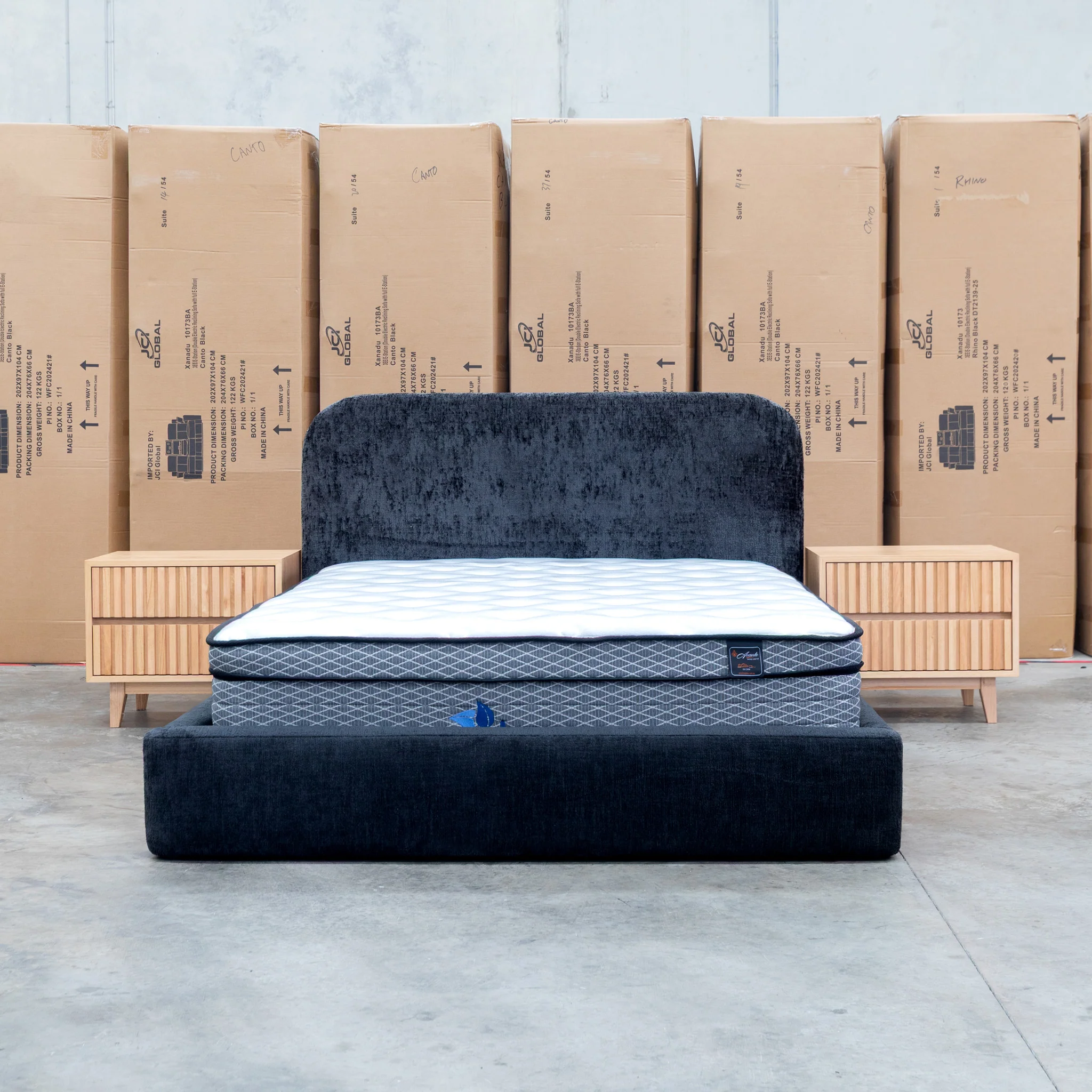 Elm Double Upholstered Bed - Black - Image 4