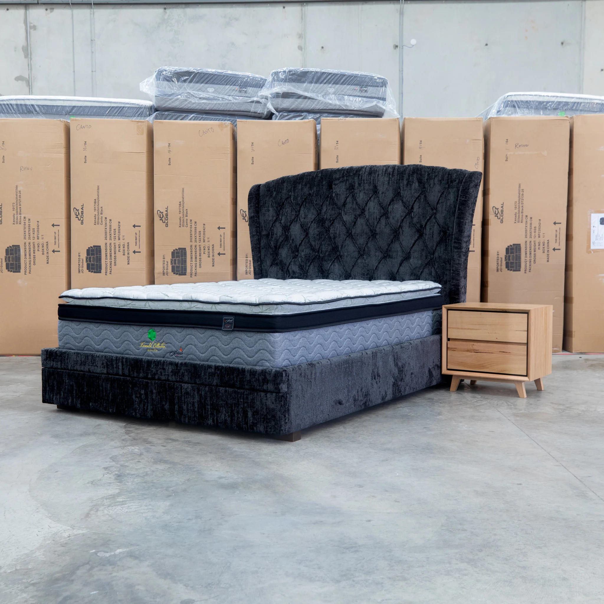 Grace Queen Fabric Storage Bed - Black - Image 18