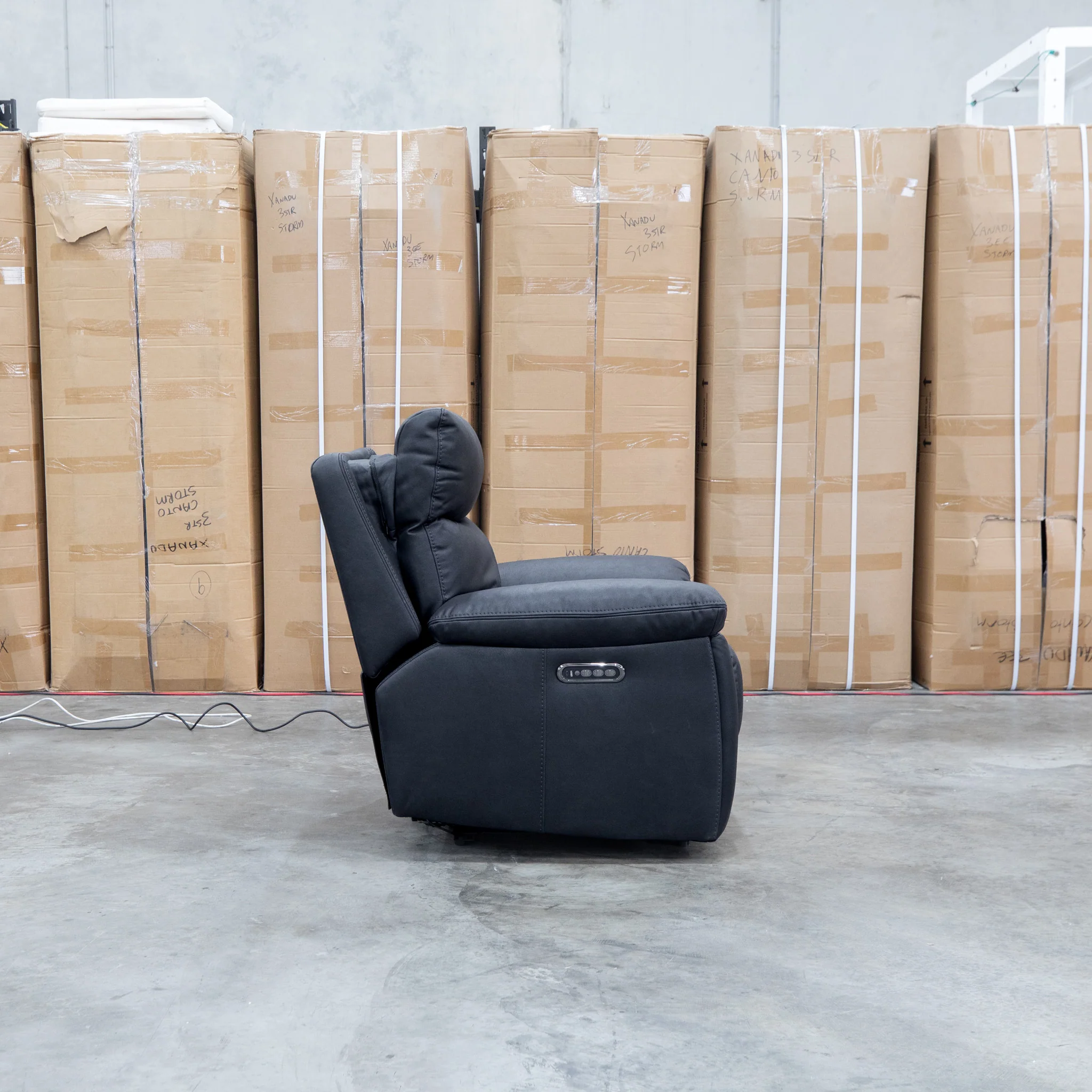 Marsellie Triple Motor Electric Recliner - Coal - Image 11