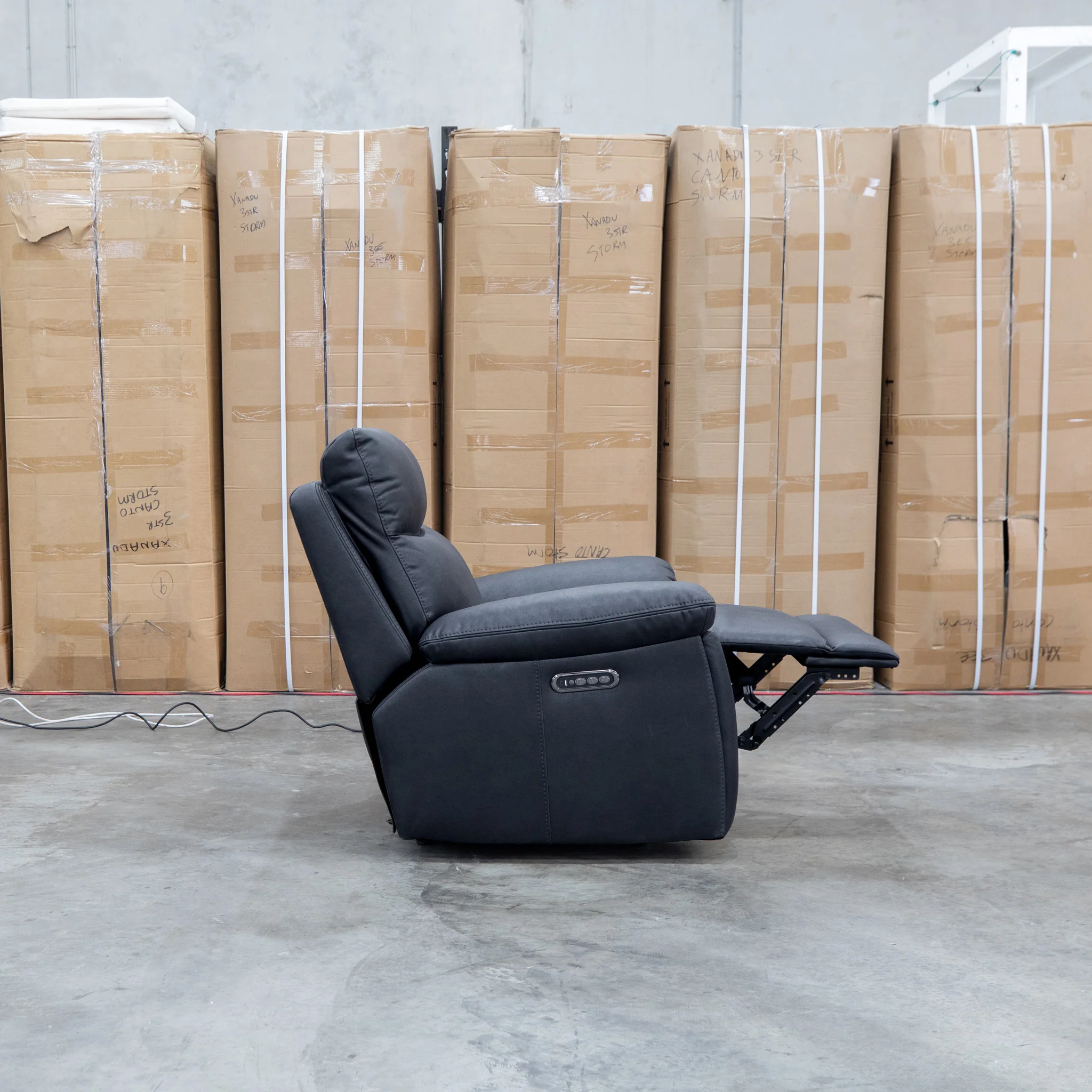 Marsellie Triple Motor Electric Recliner - Coal - Image 13