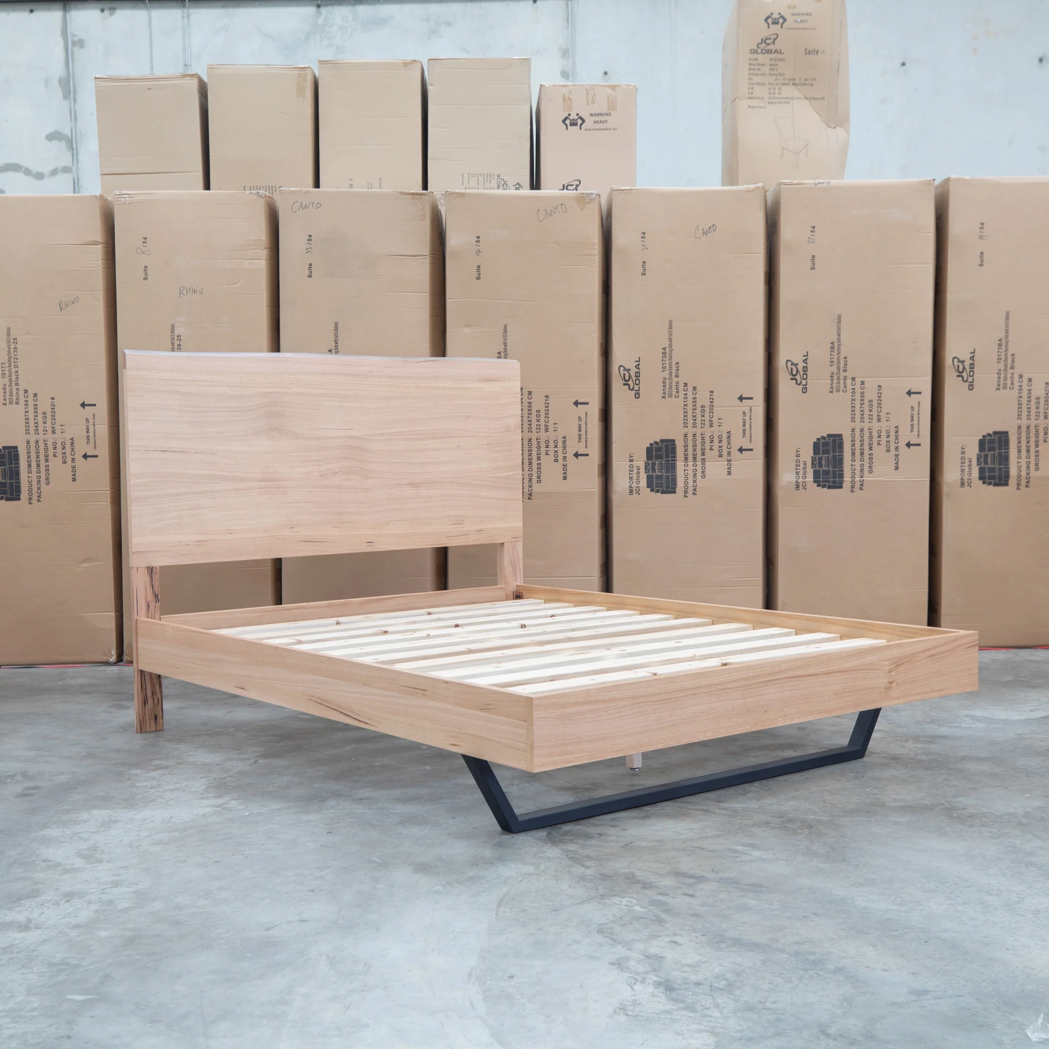 Monaco Live Edge Messmate Timber Queen Floating Bedframe - Image 3