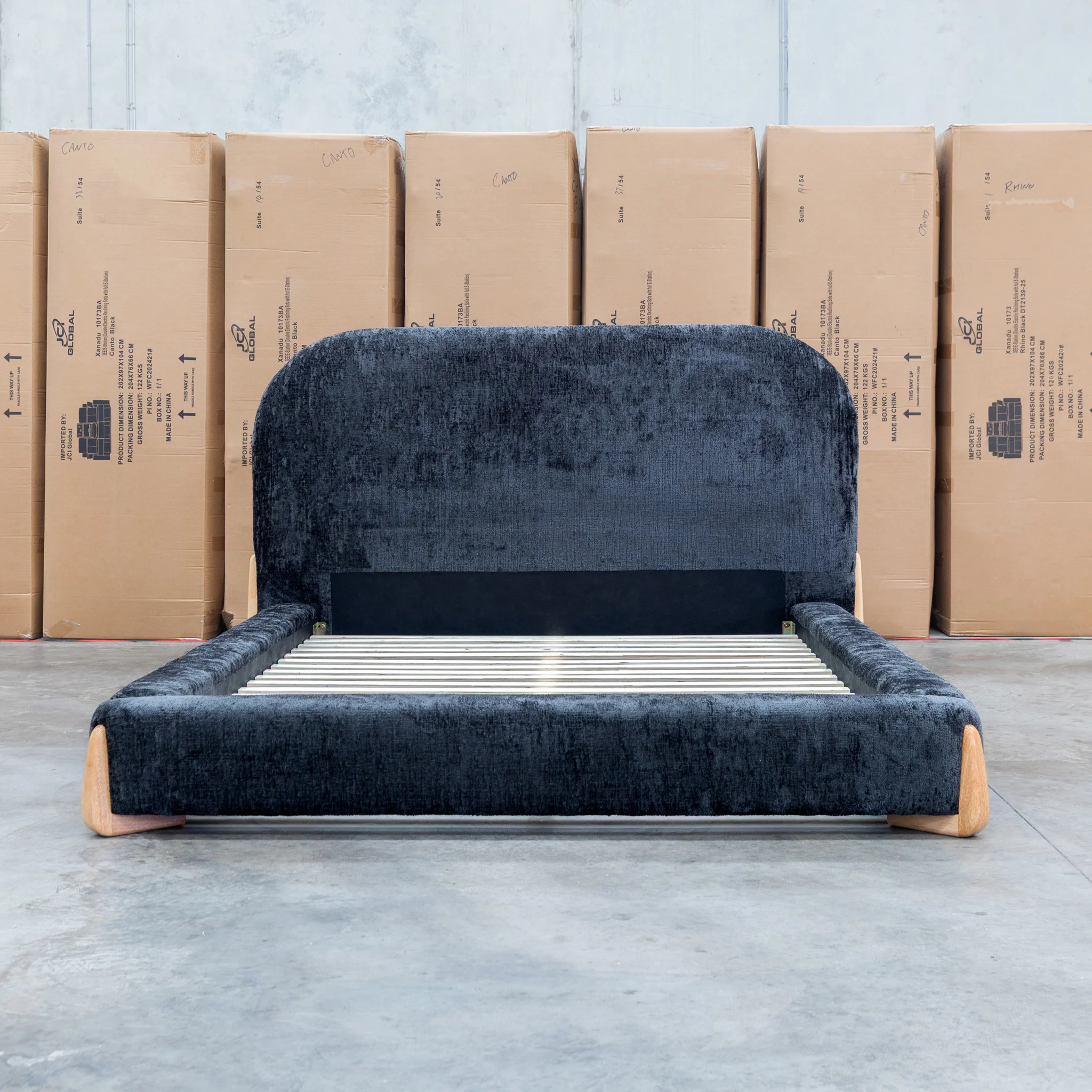 Okina Queen Upholstered Bed - Black - Image 4